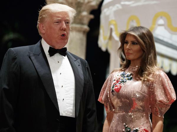 Donald und Melania Trump bei einer Gala in Mar-a-Lago (Archivbild von 2017)