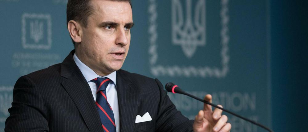Kostjantin Jelisejew (47) ist der wichtigste außenpolitische Berater des ukrainischen Präsidenten Petro Poroschenko.