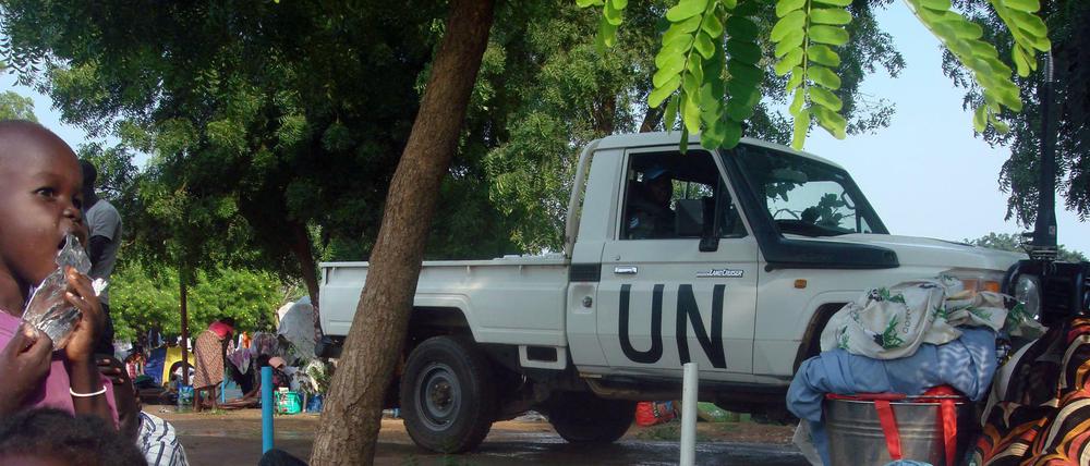 Hunderte Menschen flüchten in die UN-Stützpunkte in der südsudanesischen Hauptstadt Juba. 