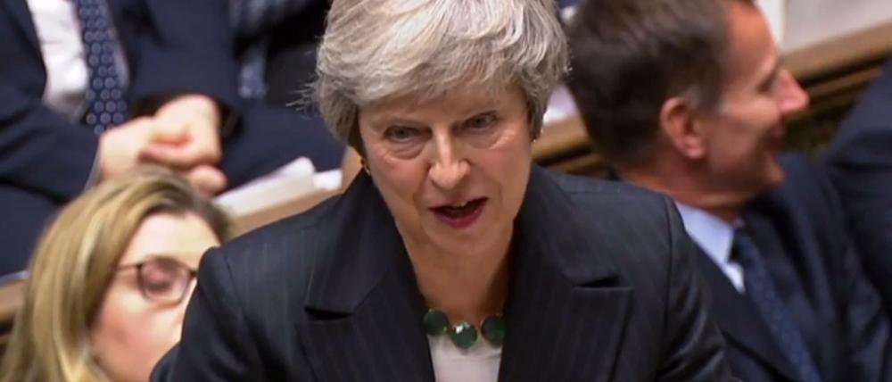 Mit dem Rücken zur Wand. Premierministerin Theresa May am Donnerstag im britischen Unterhaus. 