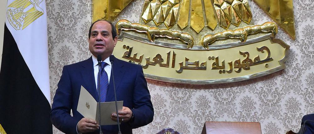 Abdel Fatah al Sisi legte am Samstag den Amtseid vor dem Parlament in Kairo ab.