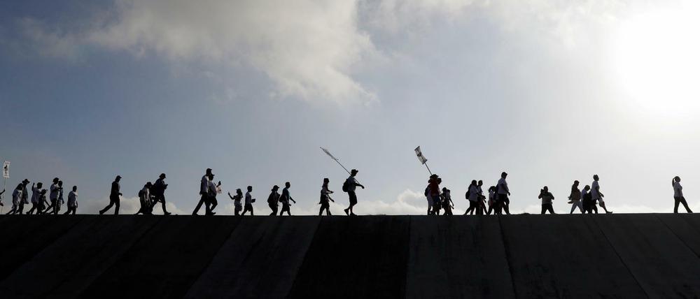 Protest gegen die Mauer: Menschen marschieren am Rio Grande entlang (Archivfoto).