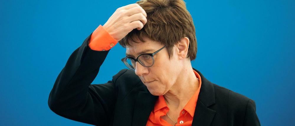 Annegret Kramp-Karrenbauer, CDU-Bundesvorsitzende, hat Streit mit Netz-Influencern.