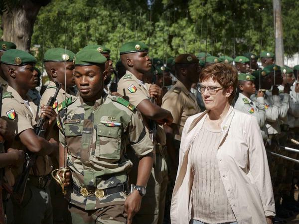 Weitet Bundeswehr-Mission in Mali aus: Verteidigungsministerin Annegret Kramp-Karrenbauer.