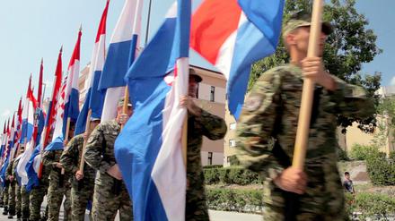 Kroatische Militärparade: In allen vier ex-jugoslawischen Staaten sind die Nationalisten auf dem Vormarsch. 