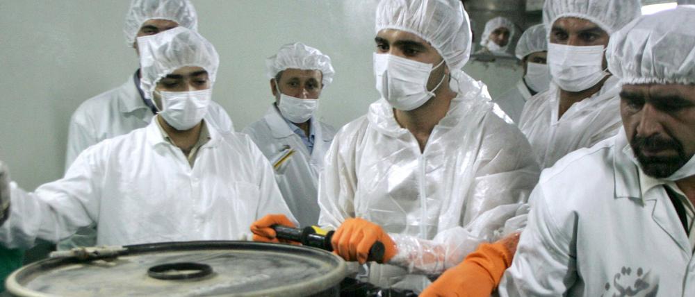 Nur zu friedlichen Zwecken: Iranische Atomwissenschaftler im Forschungszentrum Isfahan.