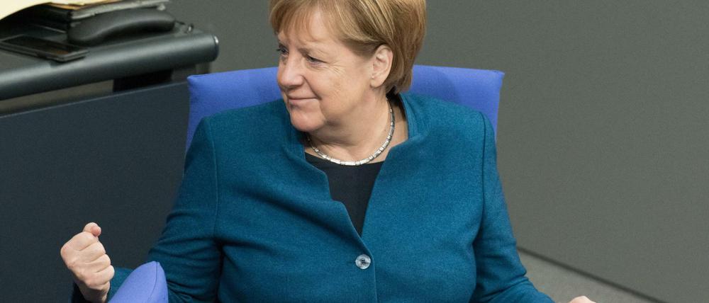 Angela Merkel bei der Haushaltsdebatte im Bundestag.