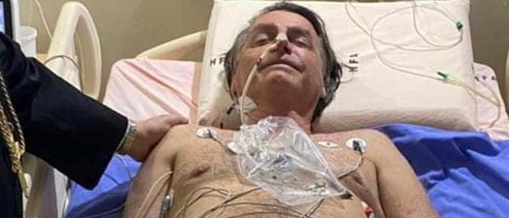 Bolsonaro befindet sich weiterhin im Krankenhaus.