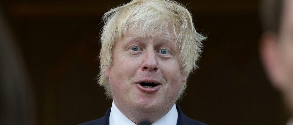 Boris Johnson, beim Singen der Marseillaise am Donnerstag in der französischen Botschaft in London. 