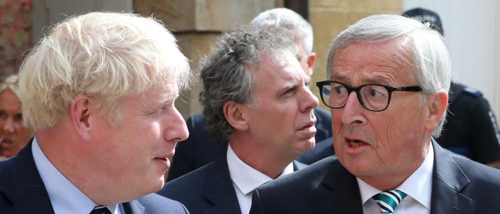 Großbritanniens Premierminister Boris Johnson und EU-Kommissionspräsident Jean-Claude Juncker. 