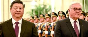 Chinas Präsident Xi Jingping empfängt Bundespräsident Frank-Walter Steinmeier mit militärischen Ehren in Peking. 