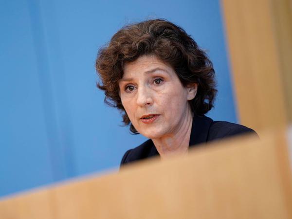 Inge Paulini die Präsidentin des Bundesamt für Strahlenschutz. 