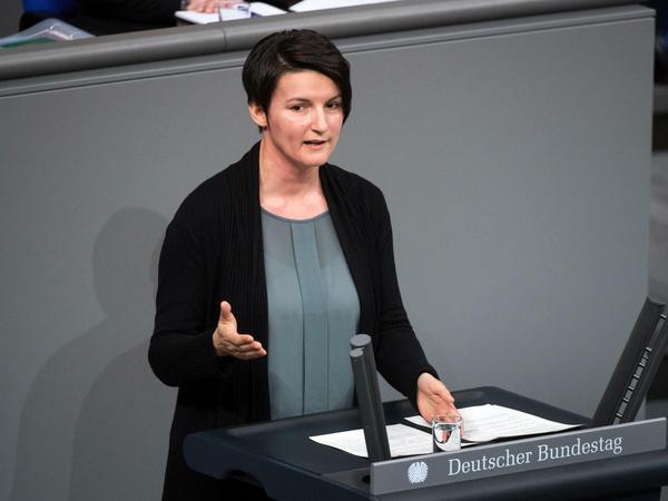 Irene Mihalic ist ausgebildete Polizistin und innenpolitische Sprecherin der Grünen im Bundestag. 