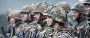 Bundeswehr bekommt mehr Geld - auch für höheren Sold.