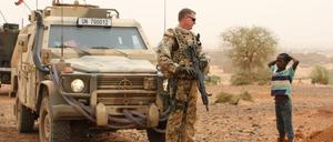 Ein deutscher Blauhelmsoldat im Norden Malis.