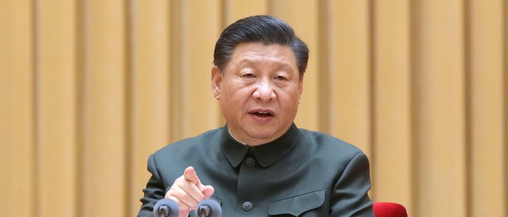 Chinas starker Mann im traditionellen Mao-Anzug: Xi Jinping 