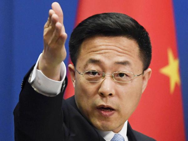 Außenamtssprecher Zhao Lijian sagt, dass das Virus womöglich auch nicht aus China stammen könnte. 