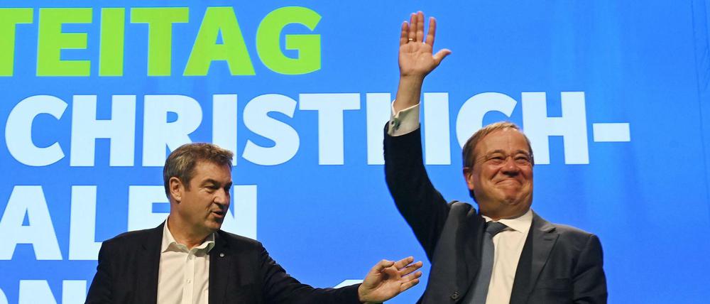 Beim CSU-Parteitag demonstrierten Unions-Kanzlerkandidat Laschet und CSU-Chef Söder Geschlossenheit. 