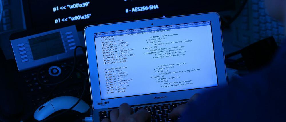 Computer-Hacker können auch ganze Staaten angreifen.