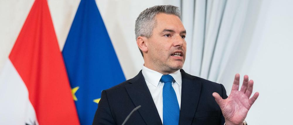 Karl Nehammer, Innenminsiter von Österreich, soll nach Willen der ÖVP neuer Bundeskanzler in Österreich werden.