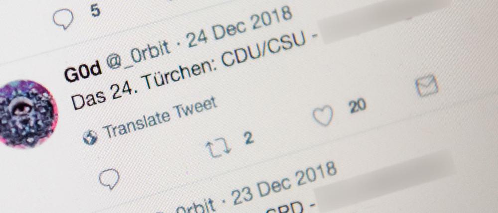 Perfider Adventskalender. Die Generalstaatsanwaltschaft Frankfurt hat einen jungen Hacker angeklagt, der persönliche Daten hunderter Politiker im Netz veröffentlicht hatte. 