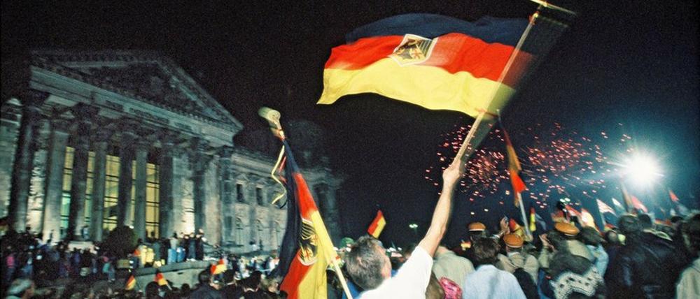 Am 3. Oktober 1990 feierte Deutschland im endlich nicht mehr geteilten Berlin die staatliche Einheit. 