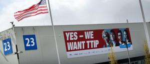 Streitfall. Um das Freihandelsabkommen TTIP zwischen den USA und Europa wird heftig gestritten. Durch Greenpeace veröffentlichte Dokumente geben nun Einblick in die Verhandlungen.