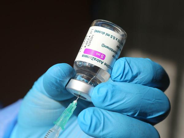 Auch Deutschland setzt Impfungen mit Astrazeneca vorerst aus.