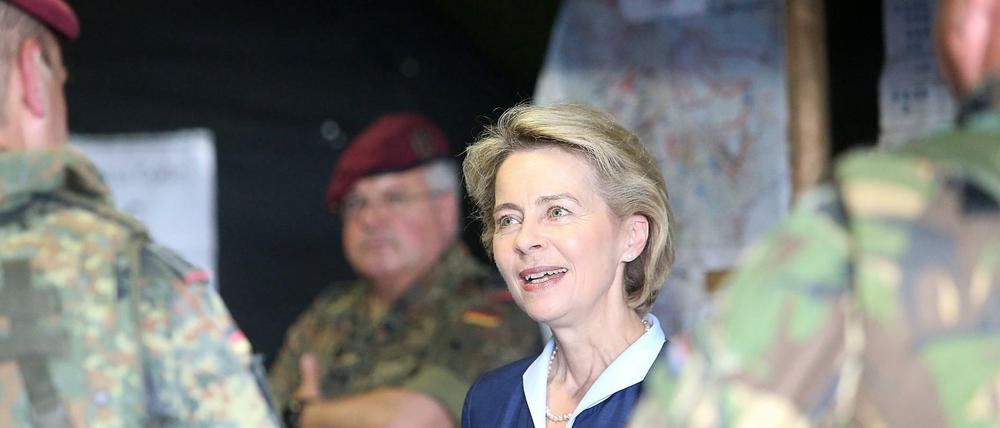 Die Bundesministerin der Verteidigung, Ursula von der Leyen. 