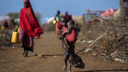 In Ostafrika herrscht eine Dürre historischen Ausmaßes, die Hunderttausenden das Leben kosten könnte.