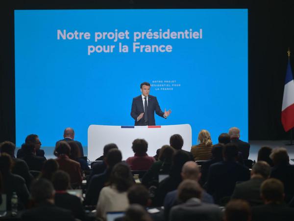 Lange Pressekonferenz: Vier Stunden sprach Macron mit den Journalisten, um sein Programm zu erläutern.