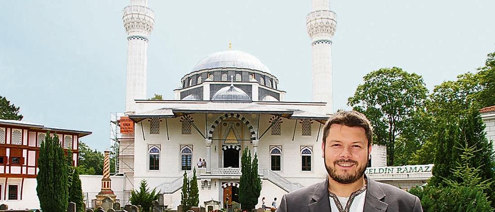 Ender Cetin, bis vor einer Woche Vorstandsvorsitzender der Sehitlik-Moschee am Columbiadamm in Berlin-Neukölln. 