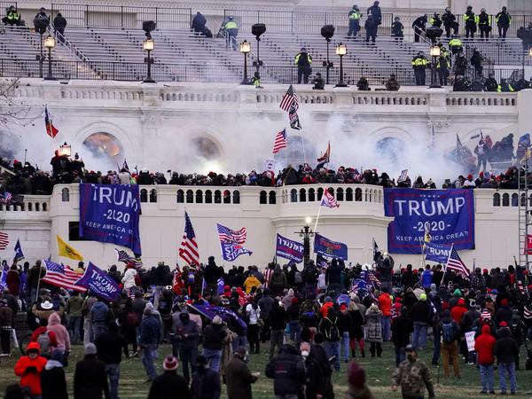 Unterstützen Trump: Anhänger beim Sturm auf das Kapitol am 6. Januar.