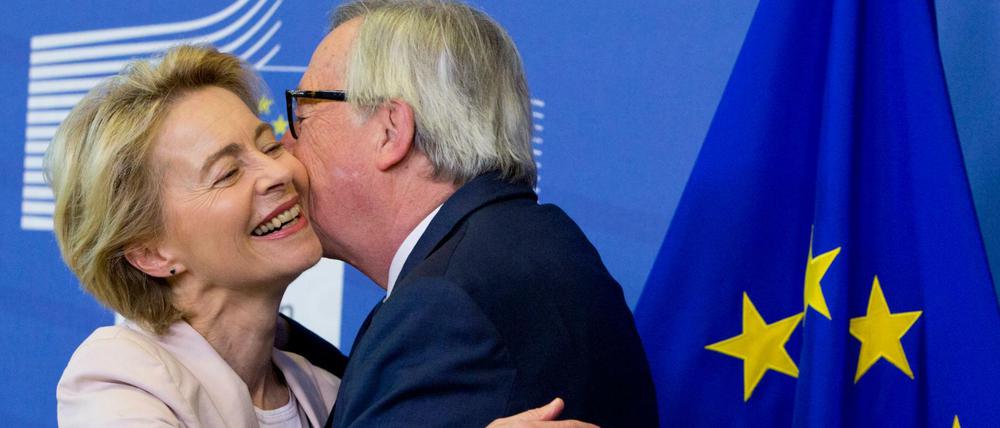 Ursula von der Leyen mit Jean-Claude Juncker in Brüssel