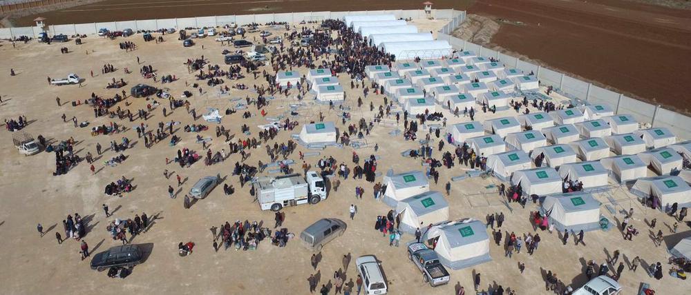 Zeltlager in der Türkei für syrische Flüchtlinge an der Grenze.