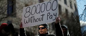 Ein Drittel aller Bundesangestellten in den USA wird gegenwärtig nicht bezahlt.