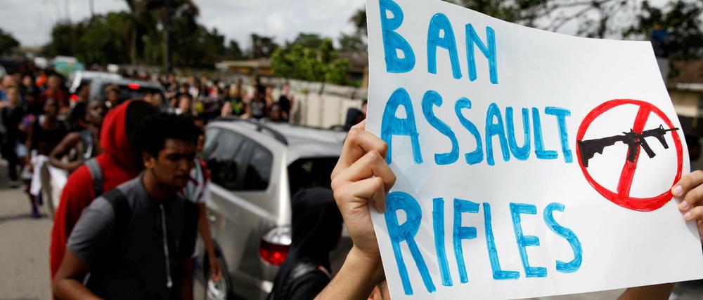 Demonstration für schärfere Waffengesetze in Florida 