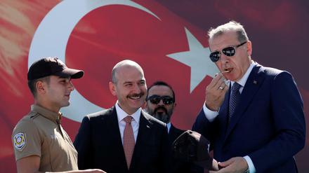 Der türkische Präsident Recep Erdogan gibt den Ton an. Nur die Wirtschaftskrise kann ihn straucheln lassen.