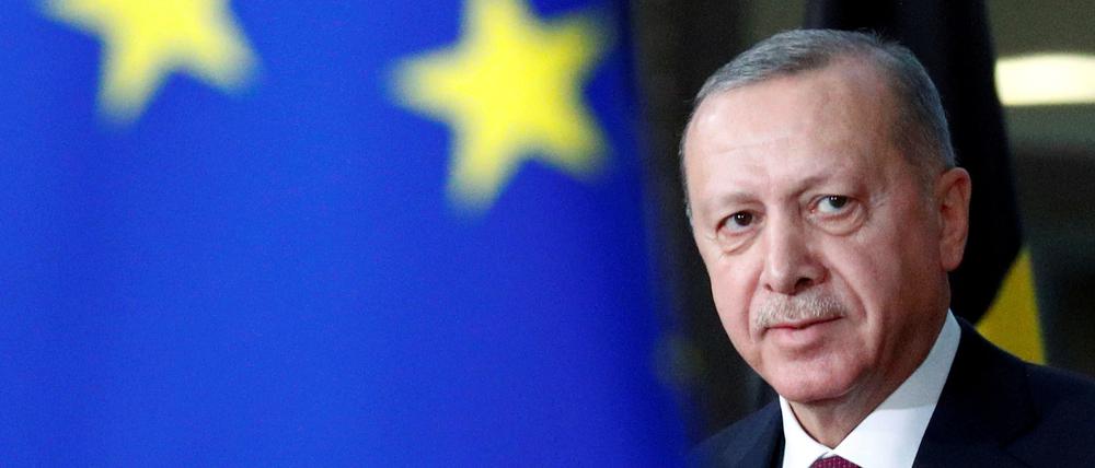 Der türkische Präsident Recep Tayyip Erdogan facht die Spannungen wieder an – und besorgt auch die EU.