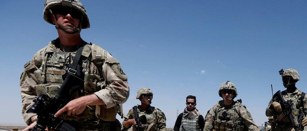 US-Truppen patrouillieren auf einem Stützpunkt der afghanischen Nationalarmee (ANA) in der Provinz Logar, Afghanistan.