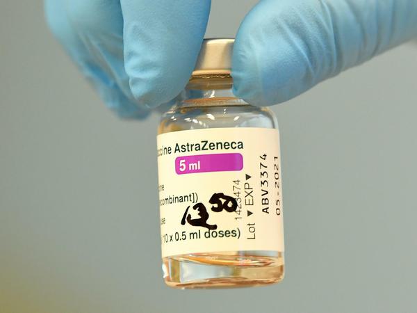 In Deutschland wird der Impfstoff von Astrazeneca nur noch bei über 60-Jährigen uneingeschränkt eingesetzt.