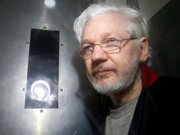 Julian Assange am 13. Januar nach einem Gerichtstermin in London.