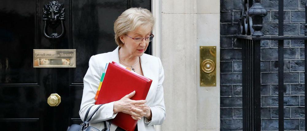 Tür zu: Andrea Leadsom verlässt Downing Street Nummer 10, den Amtssitz von Theresa May. (Archivbild)