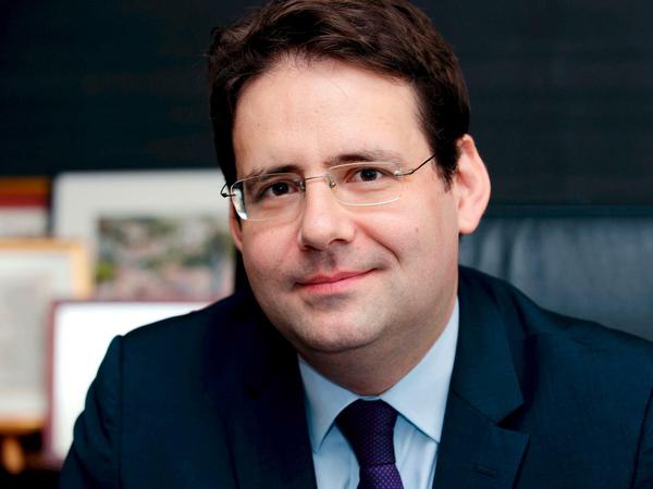 Der bisherige Außenhandels-Staatssekretär Matthias Fekl wird neuer Innenminister.