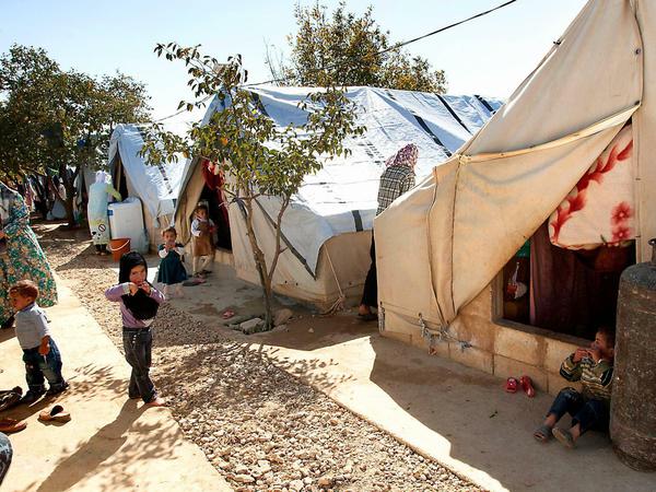 Geflüchtete Familien aus Syrien in der Beeka-Ebene im Libanon.