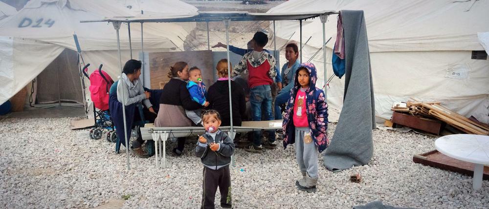 Seit die griechische Regierung die Flüchtlingslager übernahm, haben sich die Zustände verschlechtert.