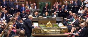 Boris Johnson während einer Fragerunde im britischen Parlament. In der Nacht zu Dienstag ging es in die Zwangspause.