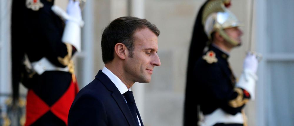 Frankreichs Präsident Macron sucht einen Nachfolger für den zurückgetretenen Innenminister Collomb.