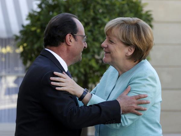 François Hollande und Angela Merkel am Montag in Paris. 