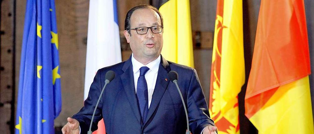 Frankreichs Staatschef Hollande will Waffen an die Kurden im Irak liefern.